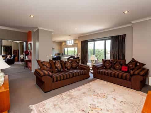 48 Karamea Street, Whalers Gate