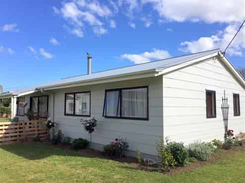 56 Nancy Street, Takapau