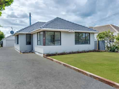 56 Tedder Avenue, North New Brighton