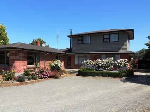 132 Driscoll Road, Levels