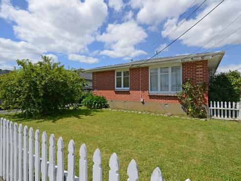 1/6 Oxford Crescent, Ebdentown