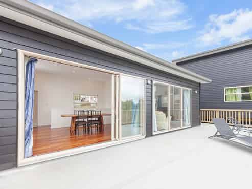 32 Farnham Street, Mornington