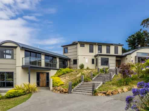 3 Coroglen Rise, Pukerua Bay