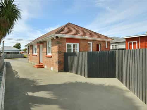 77 Randolph Street, Woolston