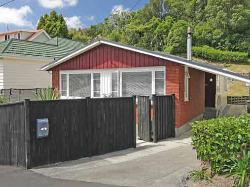 15 Collier Avenue, Karori