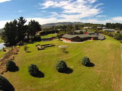 17 Wavy Knowes Drive, Waldronville