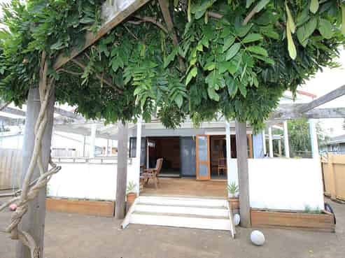 26 Queen Road, Bellevue