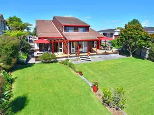 201 Glamorgan Drive, Torbay