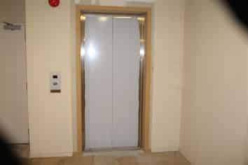 Two Theatres for Lease