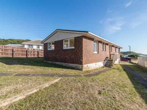 30 Rangituhi Crescent, Takapuwahia