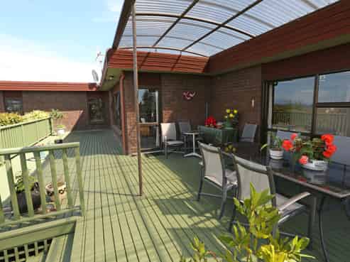 3 Bracken Row, Rangatira Park