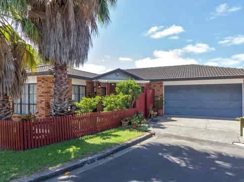 10 Midvale Place, Burswood