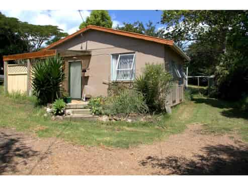 34 Alison Road, Surfdale