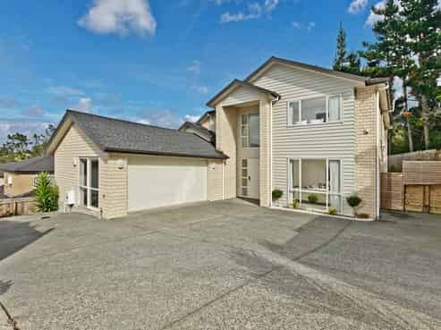 68 Harrowglen Drive, Northcross