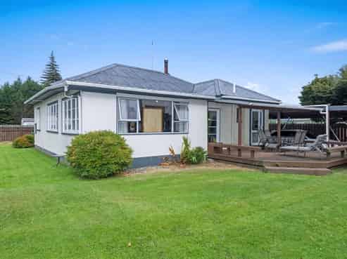 4 Dixon Road, Ngapuna