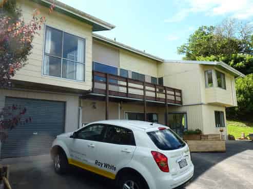 2 Beaufort Street, Opua