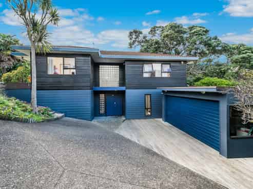 17A Rangitoto Terrace, Milford
