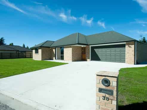 38 Weka Street, Oxford