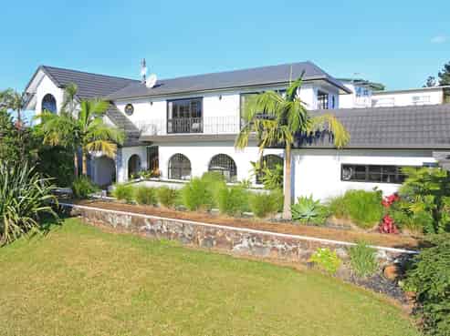 2 Range Road, Swanson