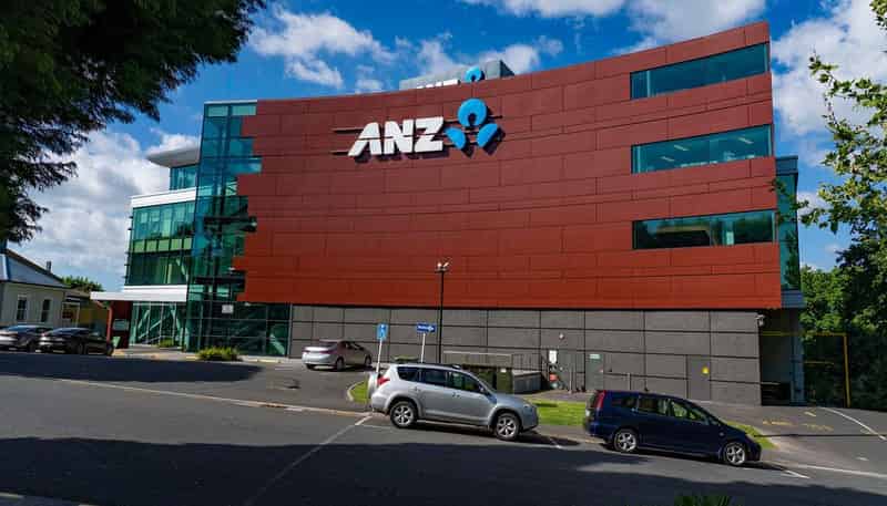 Ground/17 Grantham Street, Hamilton Central