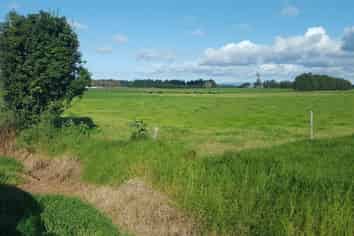 LANDBANK OR DEVELOPMENT OPPORTUNITY - Northland's Growth Location Bream Bay