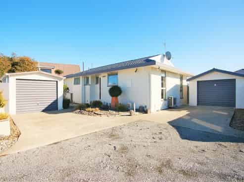 2/126A Middlepark Road, Sockburn