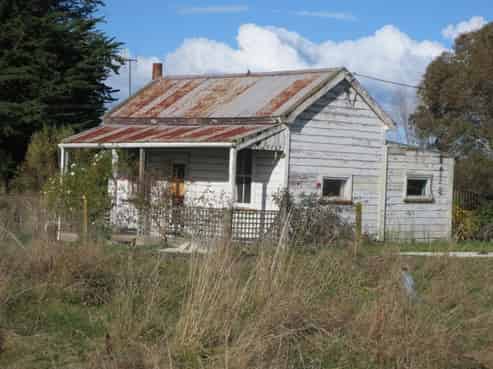 1599 State Highway 2, Waipawa