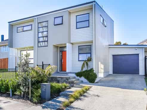 106 Castledine Crescent, Glen Innes