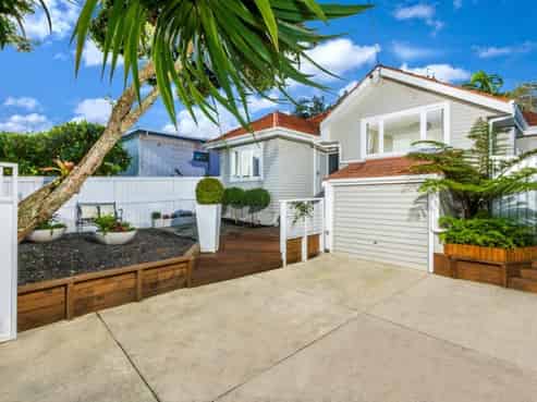 39 Hillcrest Avenue, Hillcrest