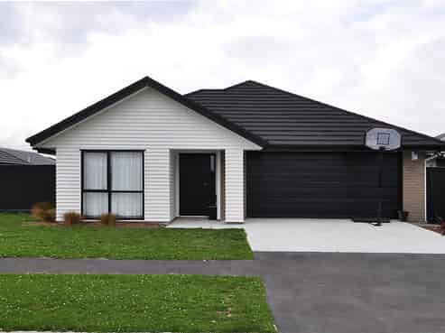 10 The Runway, Wigram