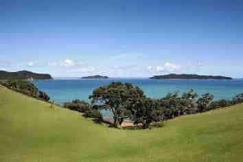 608 Manawaora Road, Russell