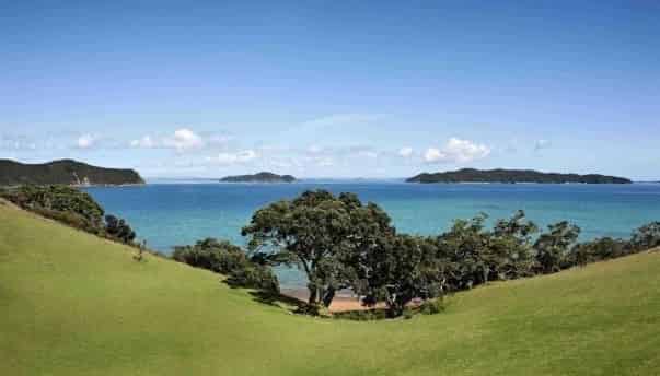 608 Manawaora Road, Russell