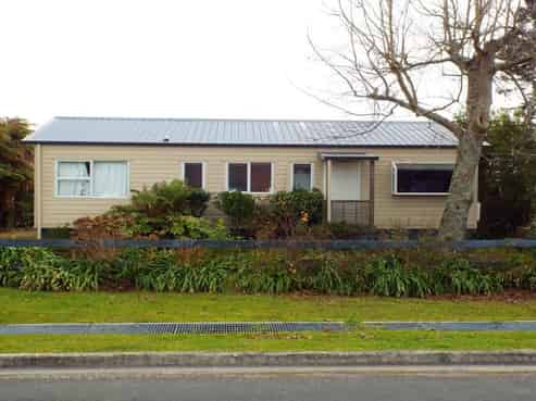 9 Willow Avenue, Hannahs Bay