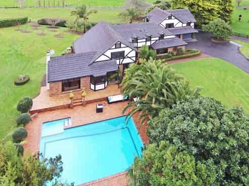 722 Runciman Road, Runciman