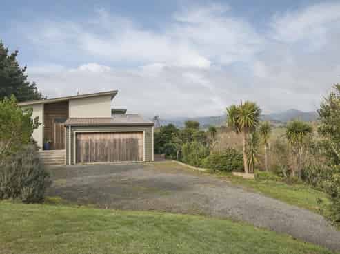 116 Princes Street, Waikino