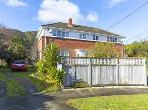 5 Te Whiti Grove, Waterloo