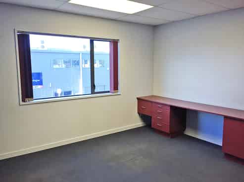 Offices South Dunedin 145m2