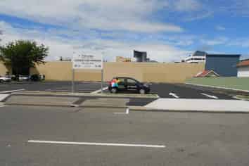 CAR PARKS AVAILABLE IN CENTRAL LOCATION