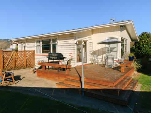 74 Garden Road, Avalon