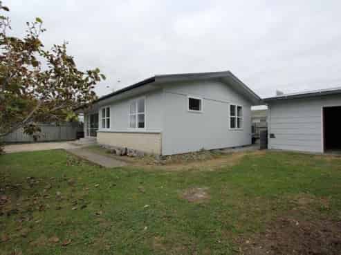 431 Kennedy Road, Pirimai