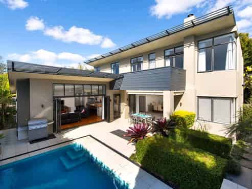 51 Godden Crescent, Mission Bay