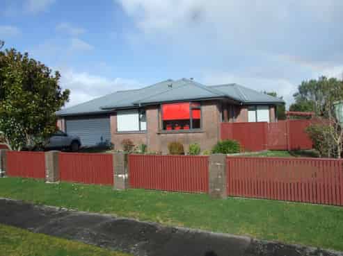 8 Archer Place, Carters Beach