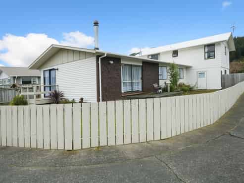 162 Wise Street, Wainuiomata