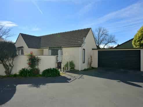 3/126 Idris Road, Strowan