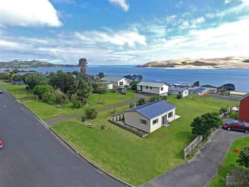 20 Taumatawiwi Street, Opononi