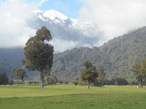 1861 Whataroa Highway, Whataroa