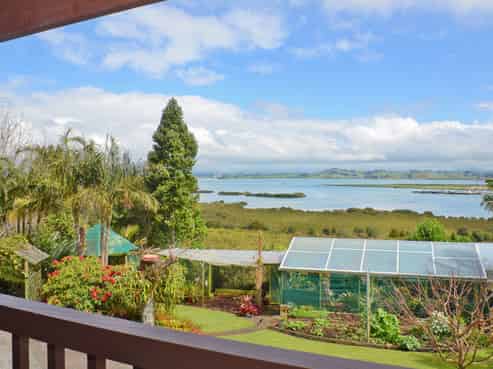 52 West View Crescent, Onerahi