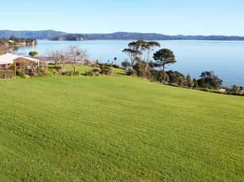 212 Big Bay Road, Manukau Heads