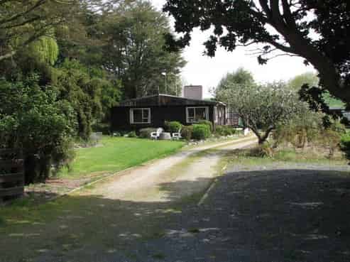 25 Browns Road, Greenfield