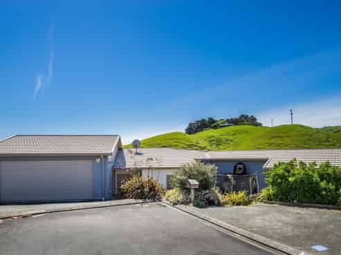 58 Saint Ives Drive, Camborne